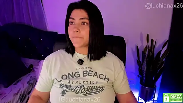 lucy26_ webcam
