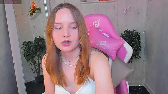 Emmaa_Kimm webcam