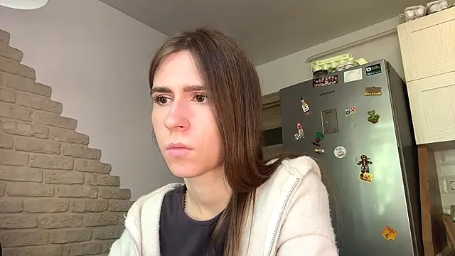 ZaraGuyette webcam