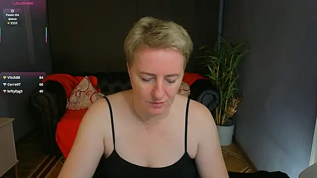 Nika_Smit webcam