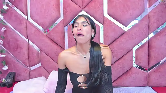 Miaa_Davis_ webcam