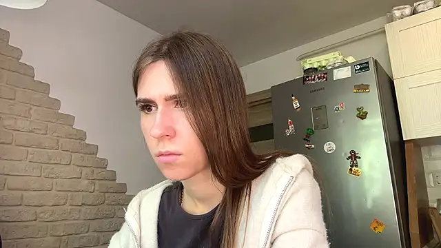 ZaraGuyette webcam