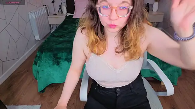 Aleks-caster webcam