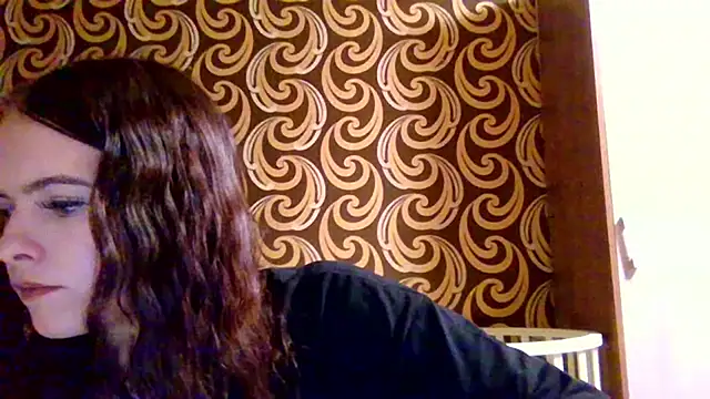 KikiAmino webcam