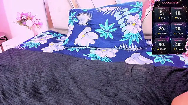 casey_lorens webcam