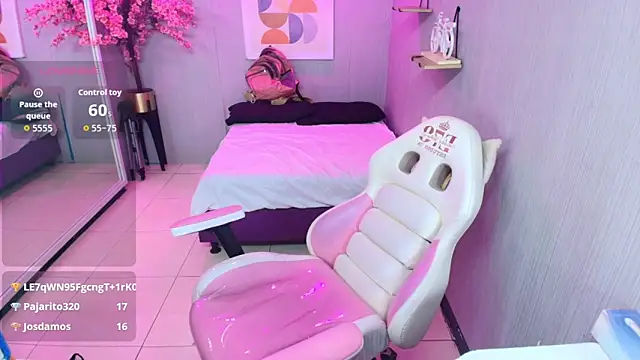 Maggy_t18 webcam