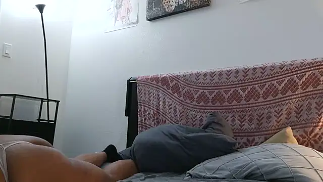 Almond_j24 webcam