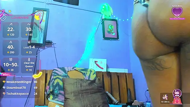 SEXY-BUNNY13 webcam
