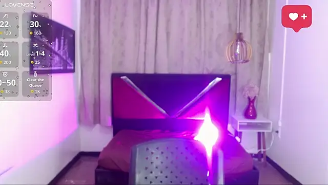luisa__torres webcam