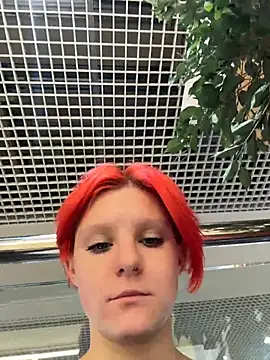 NinaParri webcam