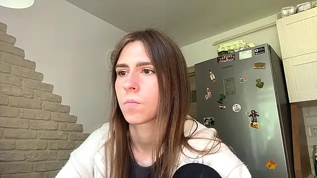 ZaraGuyette webcam
