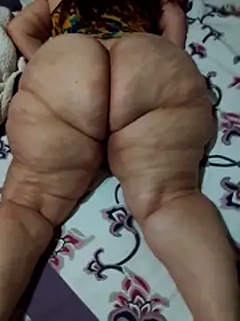 megaassmature - MegaAssMature's free webcam - UK Sex Cams