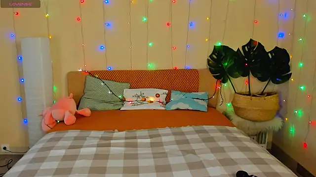 Blossom_Soniya webcam