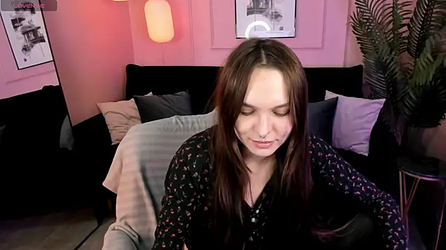 ChloeSunny webcam