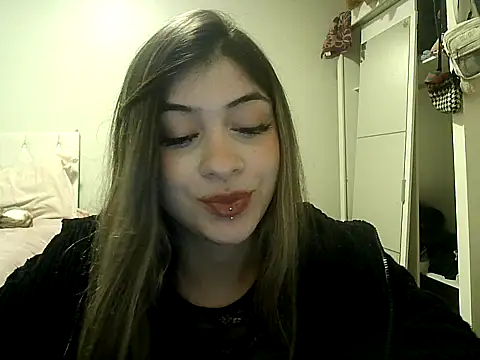 Becca_B webcam