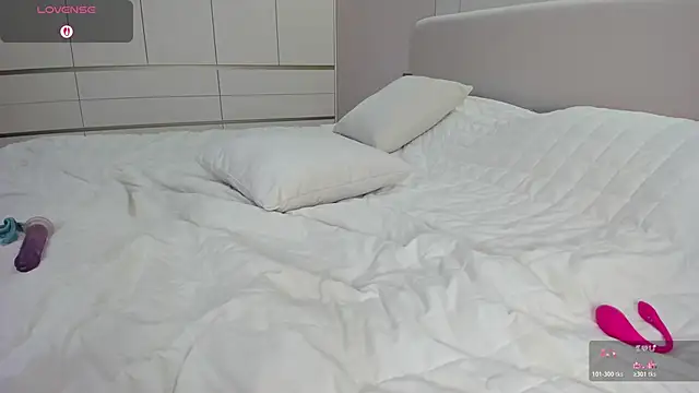 JenniferQueen11 webcam