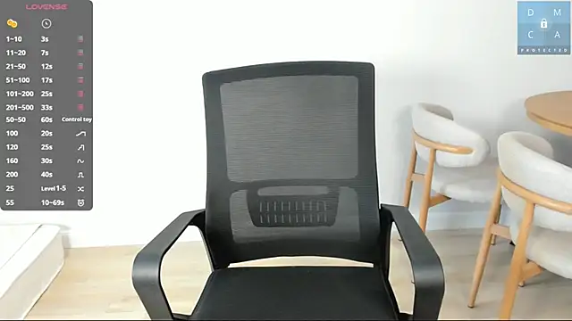 MinaDiamondd webcam