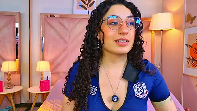DemiJones_ webcam