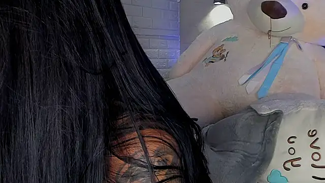 tinaqueen_noa webcam