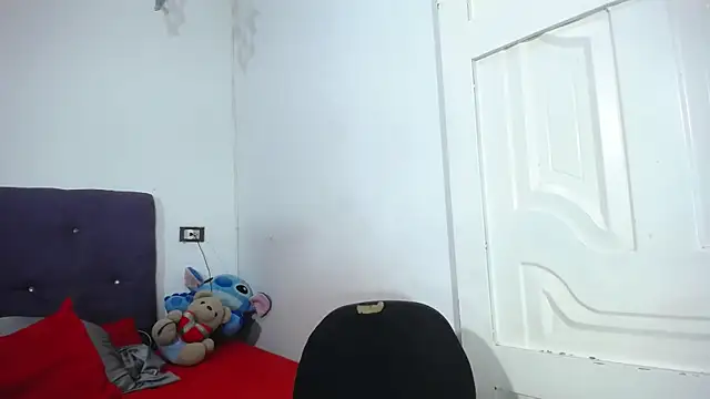 Squirter_pussybomb webcam