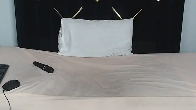 EbonyBentley live sex cam