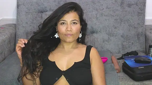 adahira08 webcam