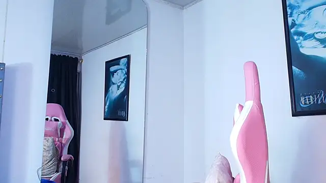 GraceWallace_ webcam