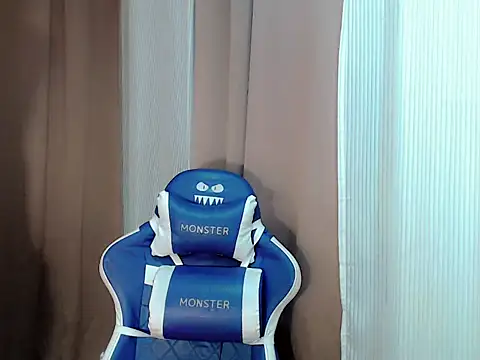 Ur_Goddes_Barbie webcam