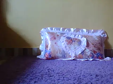 NannaH21 webcam