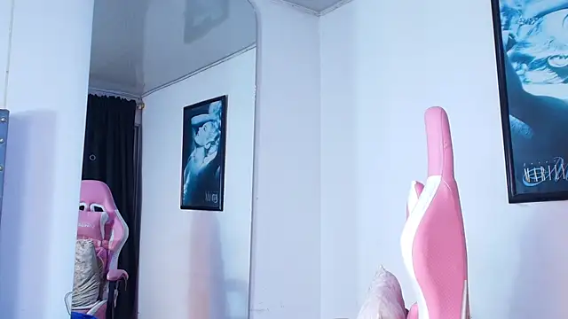 GraceWallace_ webcam