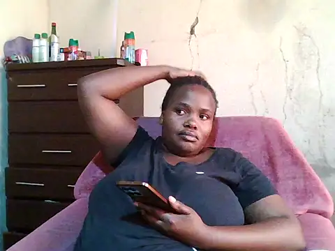 sexybigboobz webcam