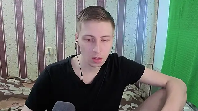 Darien_Brown webcam