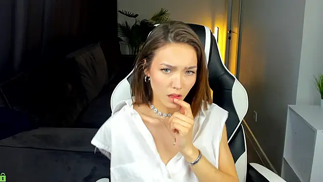 Leslie_Scott webcam