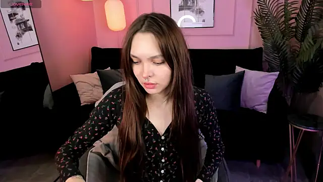 ChloeSunny webcam
