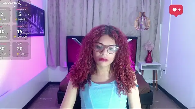 luisa__torres webcam
