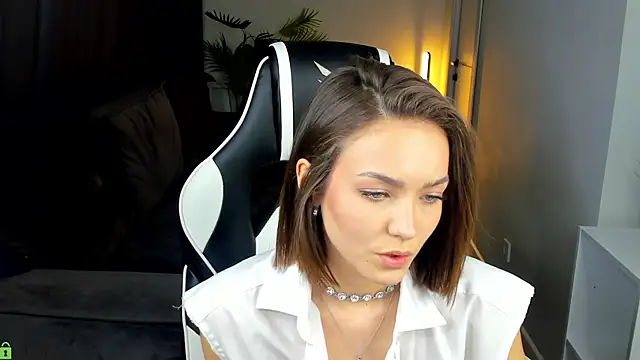 Leslie_Scott webcam
