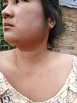 BigAss-69 webcam