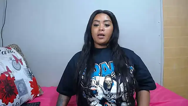 sexydiamond15 webcam