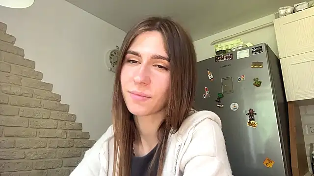 ZaraGuyette webcam