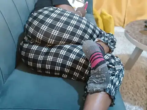 leslysexygirl webcam