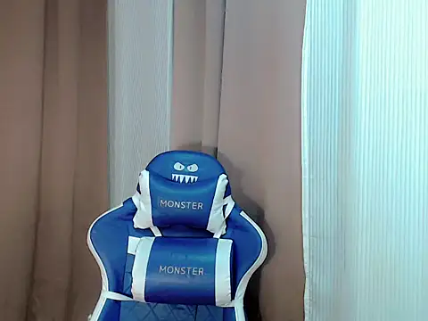 Ur_Goddes_Barbie webcam