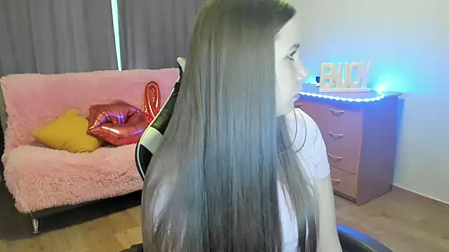 StripGyrl webcam