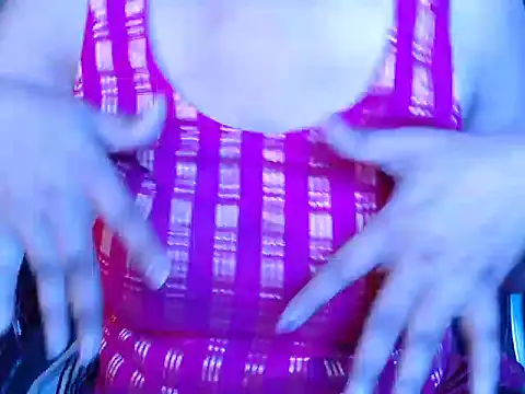 Kiarax1 webcam