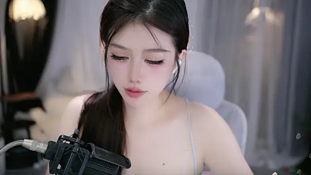 Cecily2 webcam