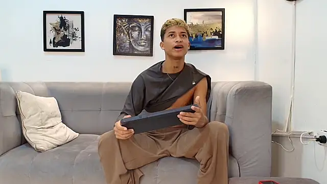 GOLD_BOYS webcam
