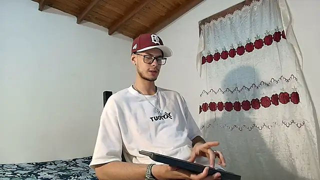 Vlad__night webcam