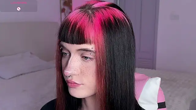 Erodia73 - Couple webcam sex chat