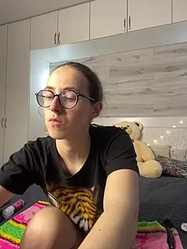 MartiniiSelenna webcam
