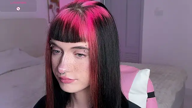 Erodia73 - Couple webcam sex chat