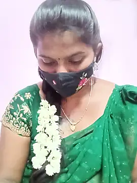 CuteDevilAnu webcam